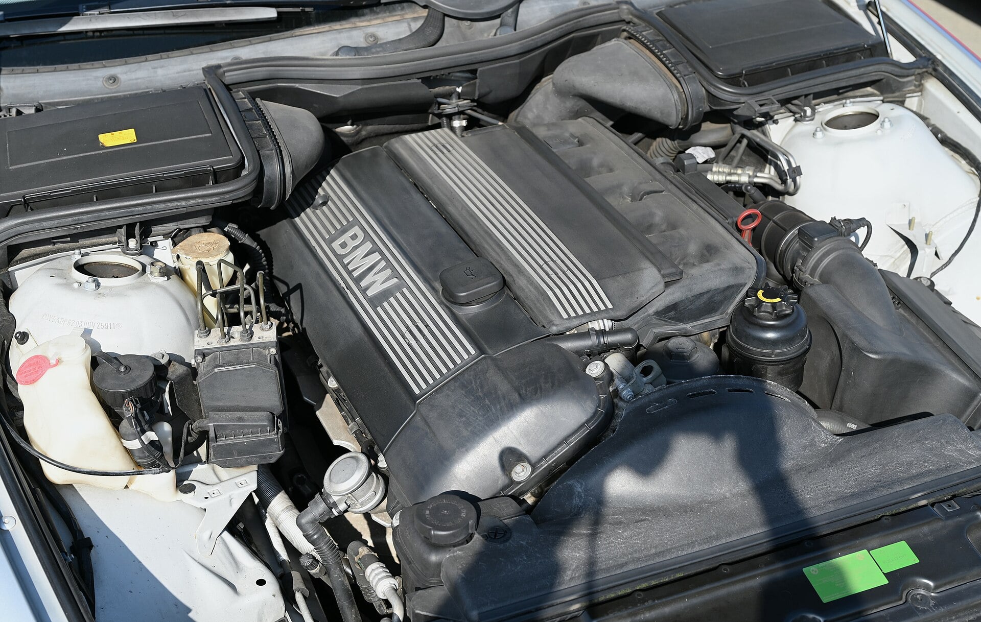 Silnik BMW M52TU